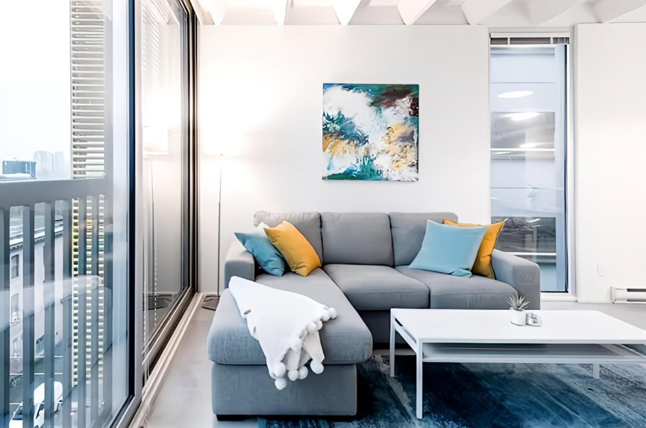 Modern, Bright & Central 1-Bed Downtown Apt Close To Rogers Arena Vancouver Kültér fotó